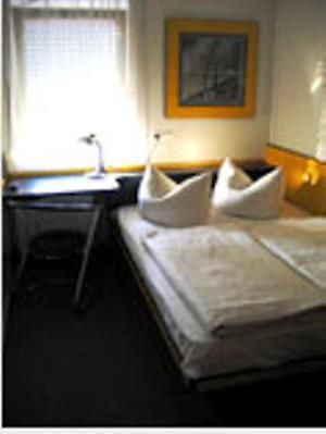 Motel Pelikan Dettelbach Bagian luar foto