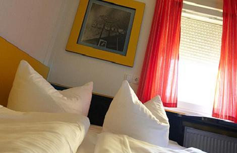 Motel Pelikan Dettelbach Ruang foto